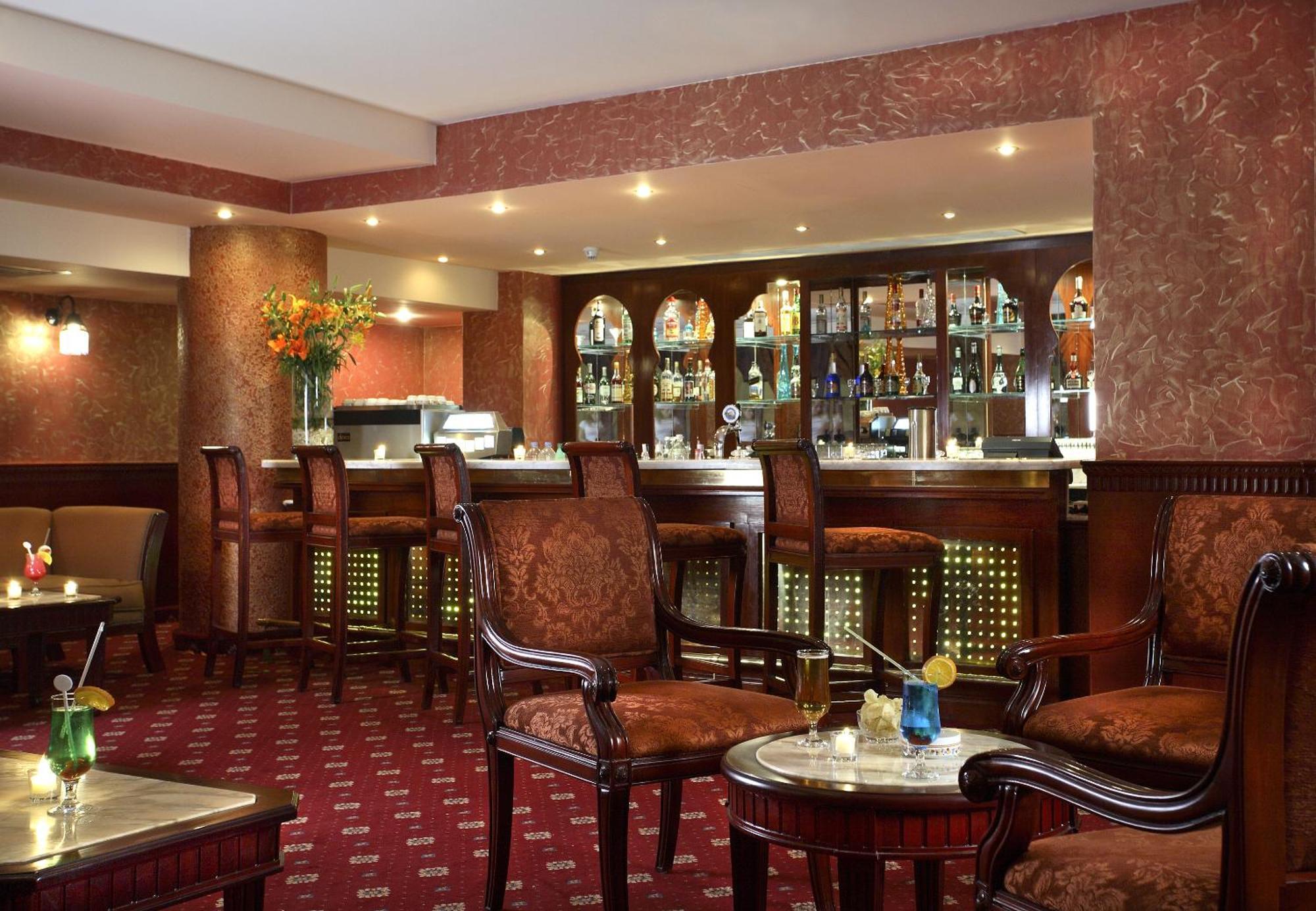 Baron Palms Adults Friendly Only 16 Years Plus Boutique Hotel Style Sharm El-Sheikh Exterior foto The bar at the Hotel de France