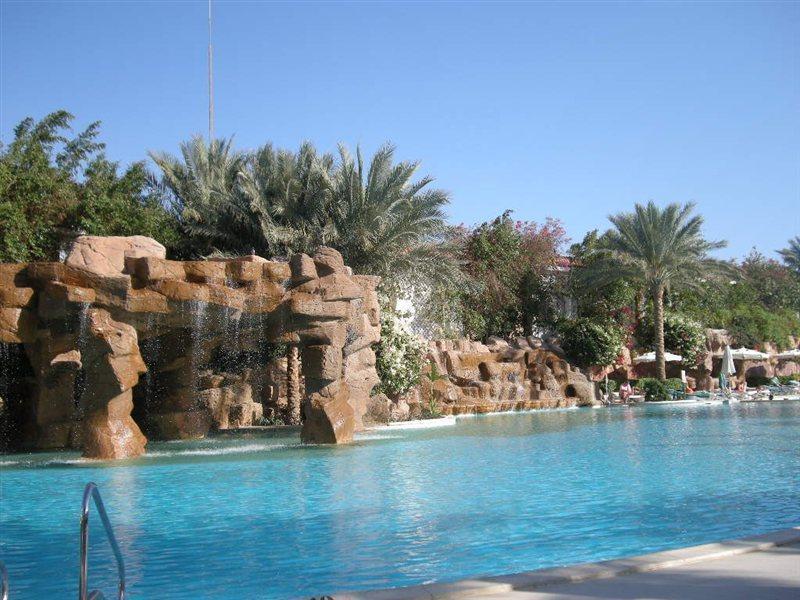 Baron Palms Adults Friendly Only 16 Years Plus Boutique Hotel Style Sharm El-Sheikh Exterior foto The pool at the Royal Mirage Hotel
